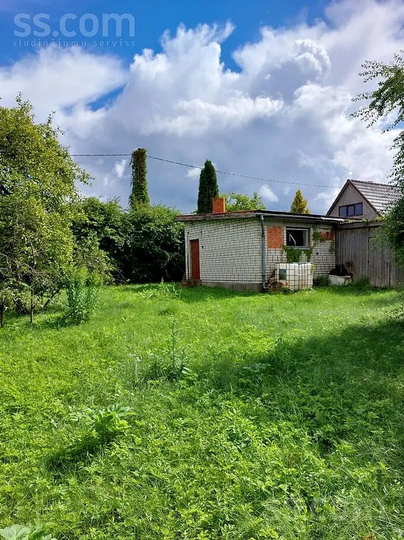 Māja — Ābolu 303