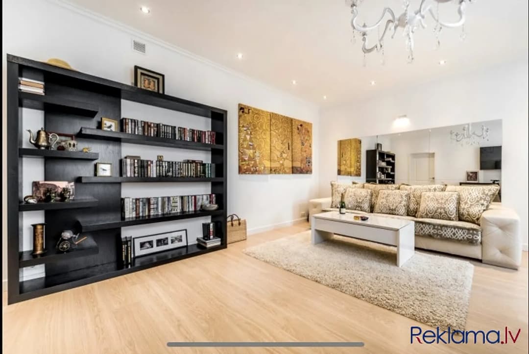 Divistabu dzīvoklis — Dzirnavu iela 113A, Rīga (Centrs) — vēl bildes