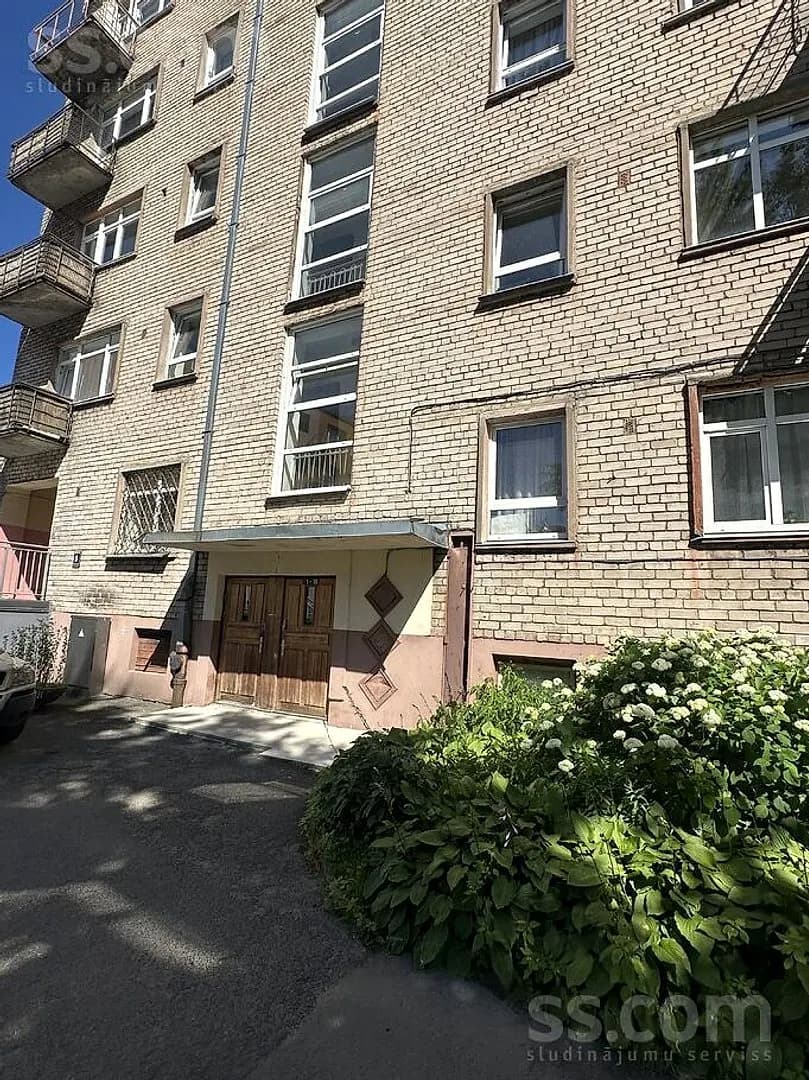 Trīsistabu dzīvoklis — Citadeles 5