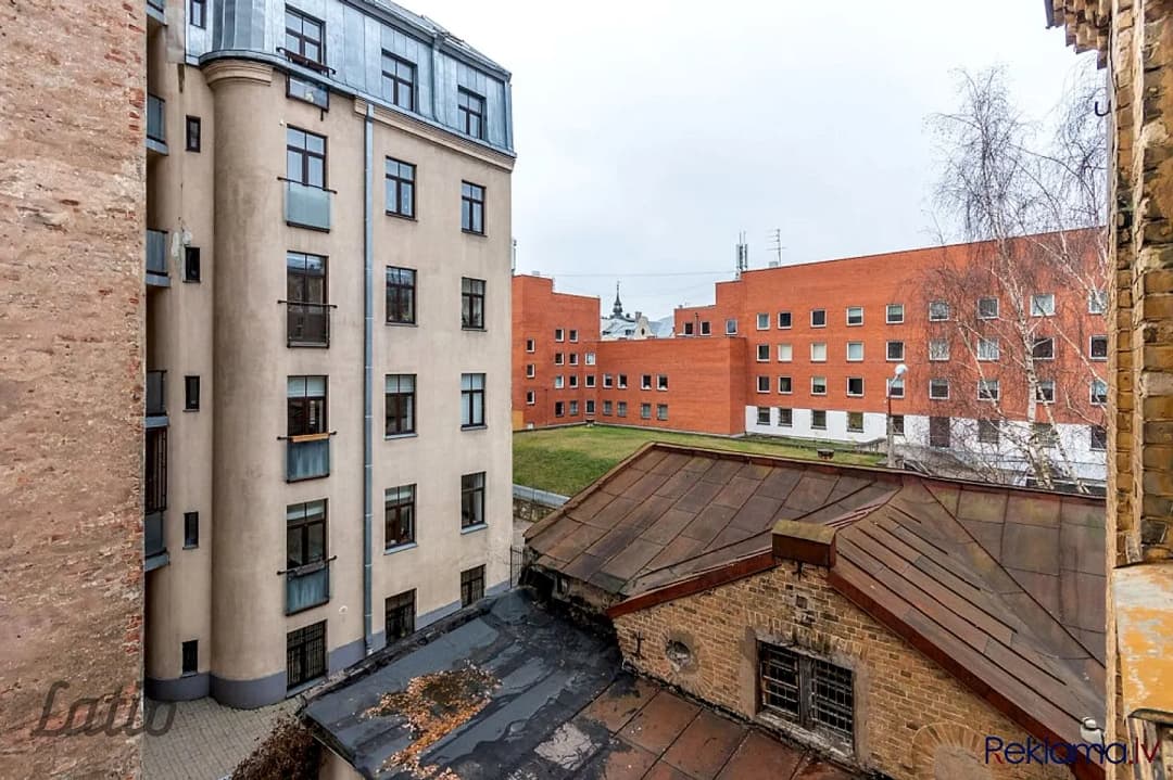 Piecistabu dzīvoklis — Pulkveža Brieža iela 9, Rīga — bilde 4
