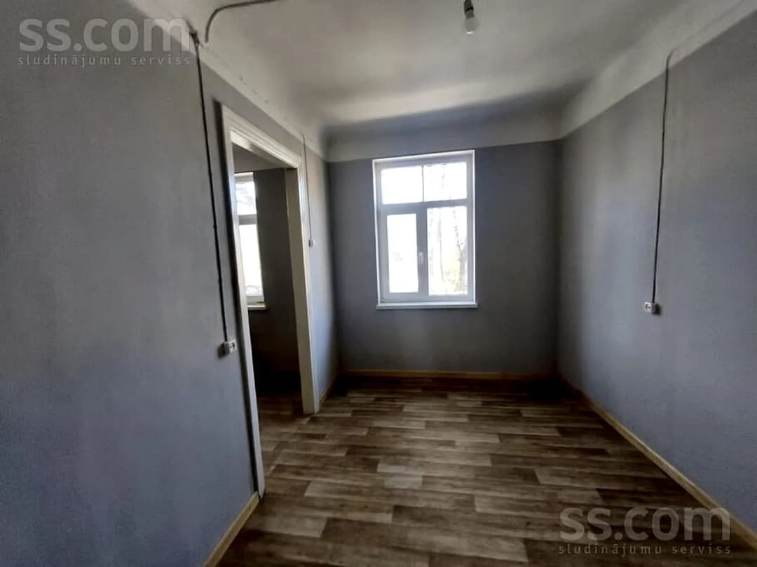 Divistabu dzīvoklis — Dobeles 4a — bilde 2