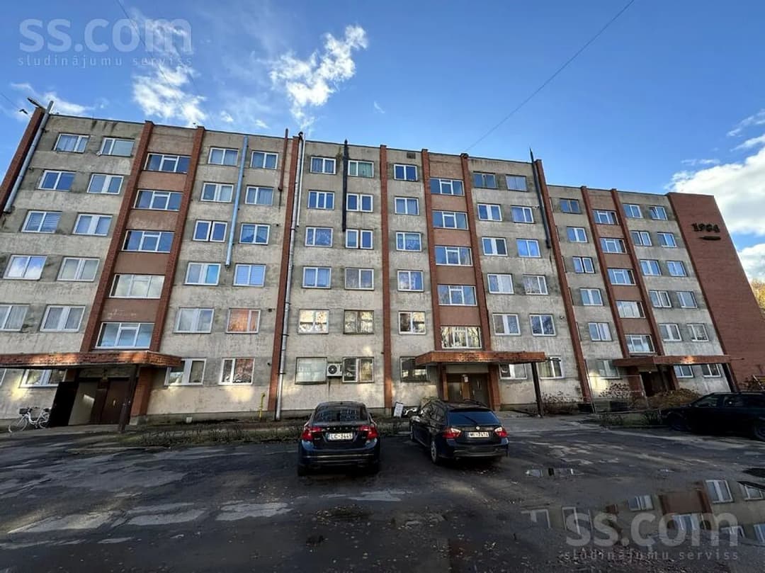 Vienistabas dzīvoklis — Uzvaras iela 15