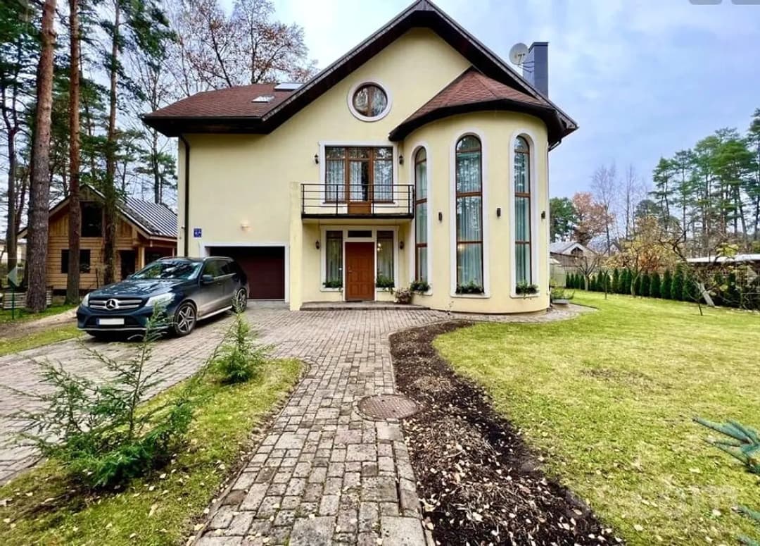 Dāvja, Asari