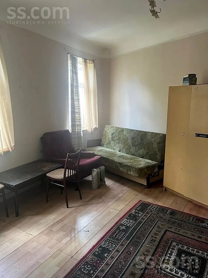 Vienistabas dzīvoklis — Altonavas 9 — vēl bildes