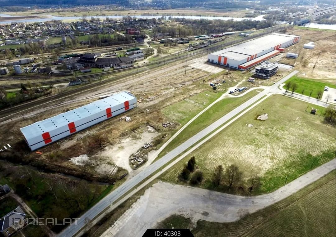 Telpas, 136000㎡ - Jelgava