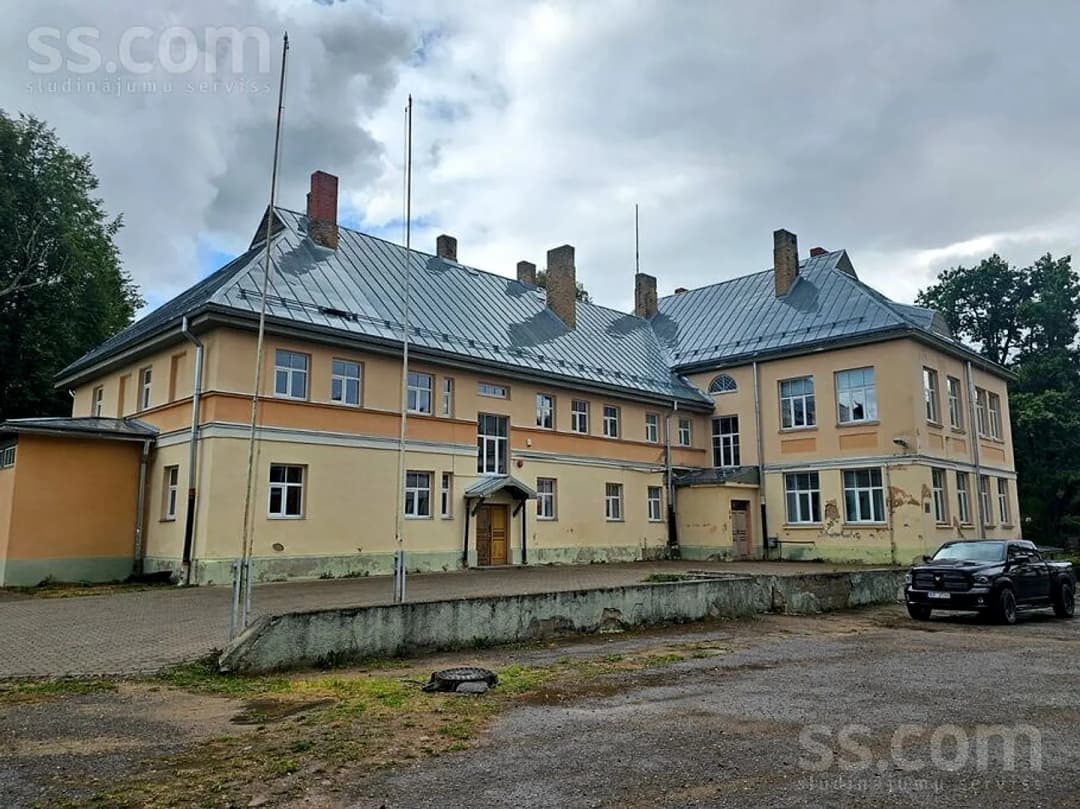 Māja — Internātskola 1