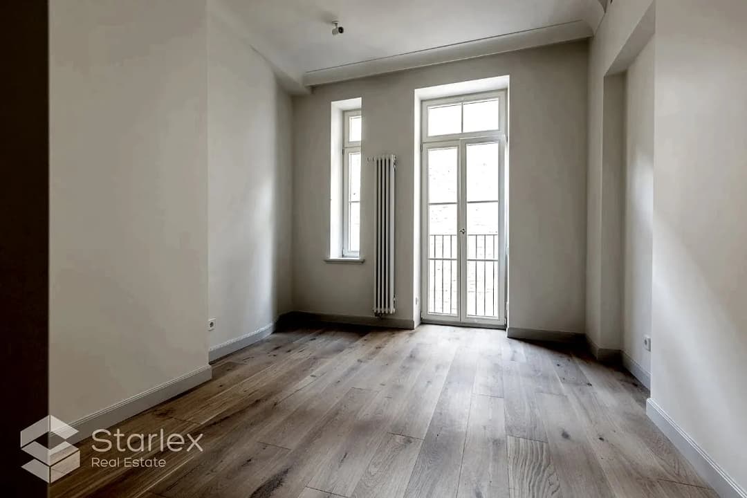 8-ist. Dzīvoklis, 220.9㎡ - Rīga, Centrs