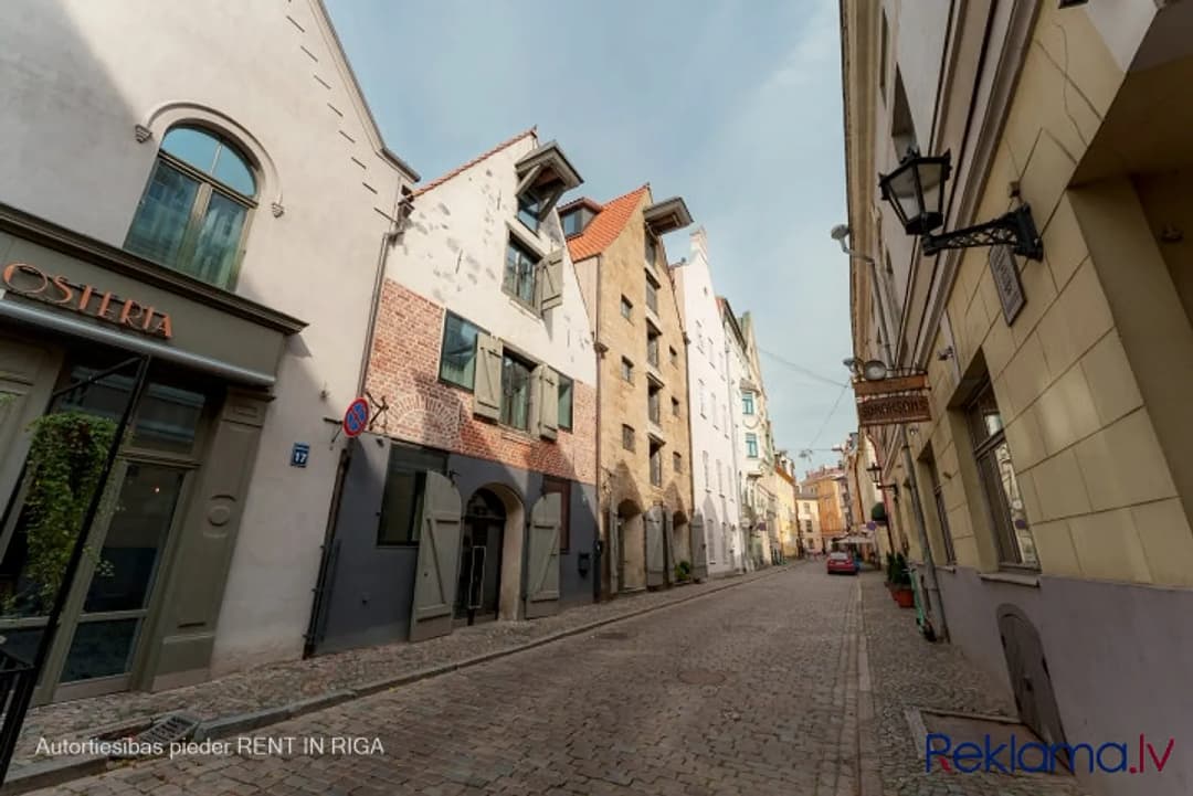 Divistabu dzīvoklis — Miesnieku iela 17