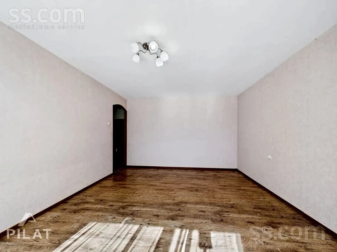 Trīsistabu dzīvoklis — Mežu iela 43 — vēl bildes