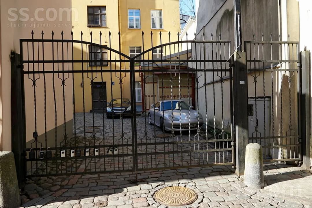 Divistabu dzīvoklis — Laipu 8 — bilde 3