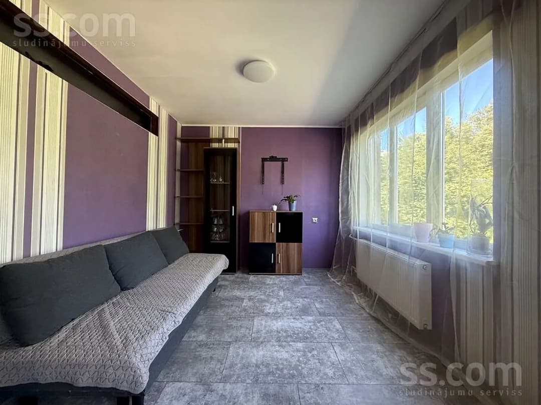 4 istabu dzīvoklis — Stirnu 43