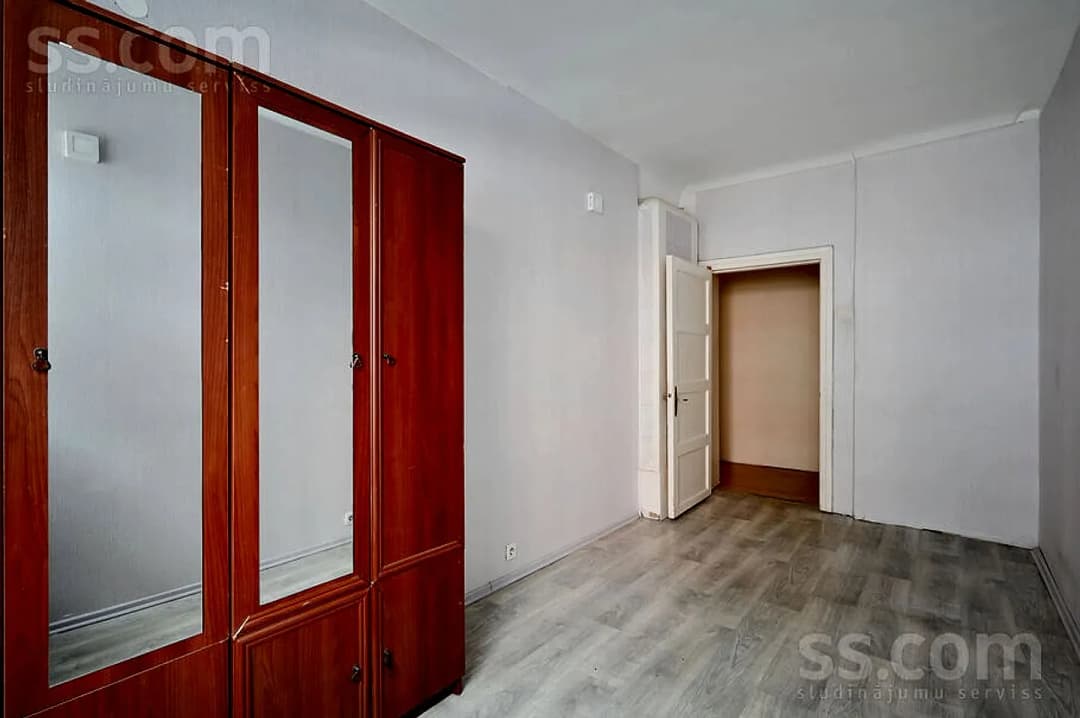 Divistabu dzīvoklis — Čaka 108 — vēl bildes