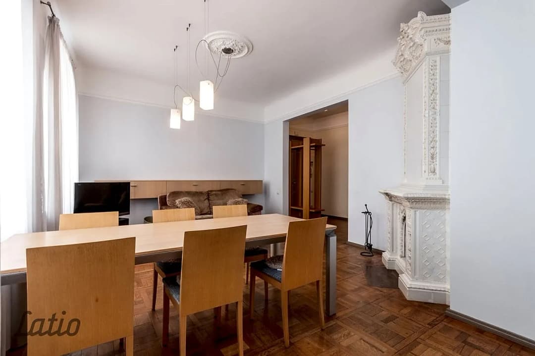 Četristabu dzīvoklis — Kaļķu iela 6, Rīga — vēl bildes