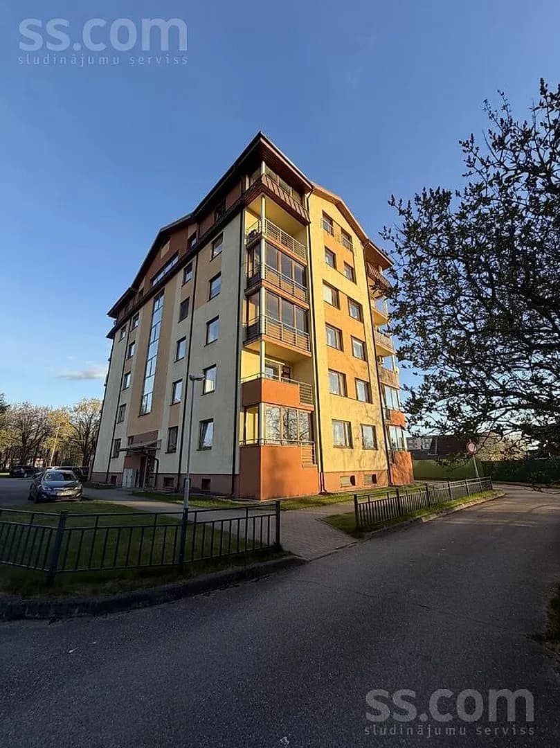 Trīsistabu dzīvoklis — Miera iela 143a — bilde 4