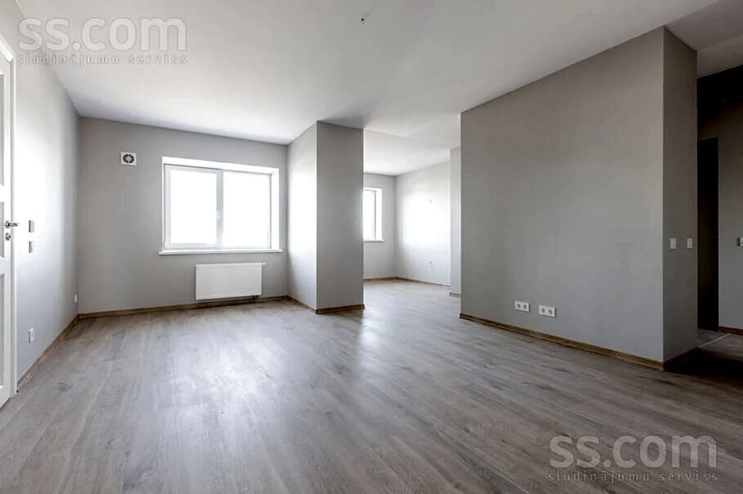 4 istabu dzīvoklis — Pulkveža Brieža 22 — bilde 3