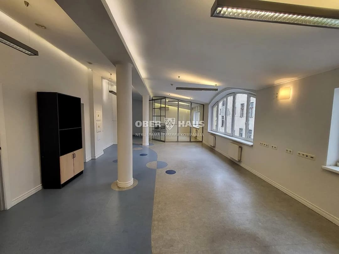 10-ist. Telpas, 303.00㎡ - Rīga, Centrs