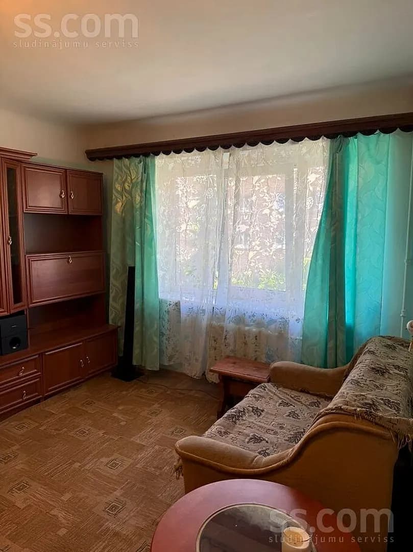 Divistabu dzīvoklis — Brivibas 33 8 — vēl bildes