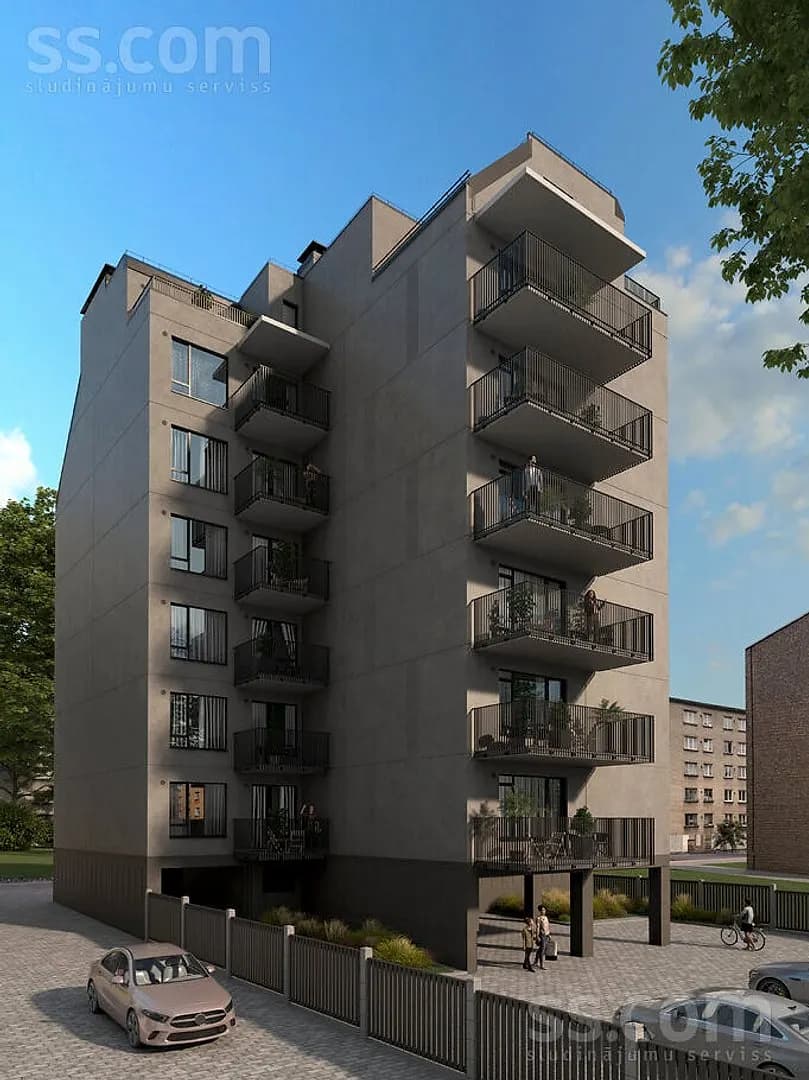 Trīsistabu dzīvoklis — Hospitāļu 49