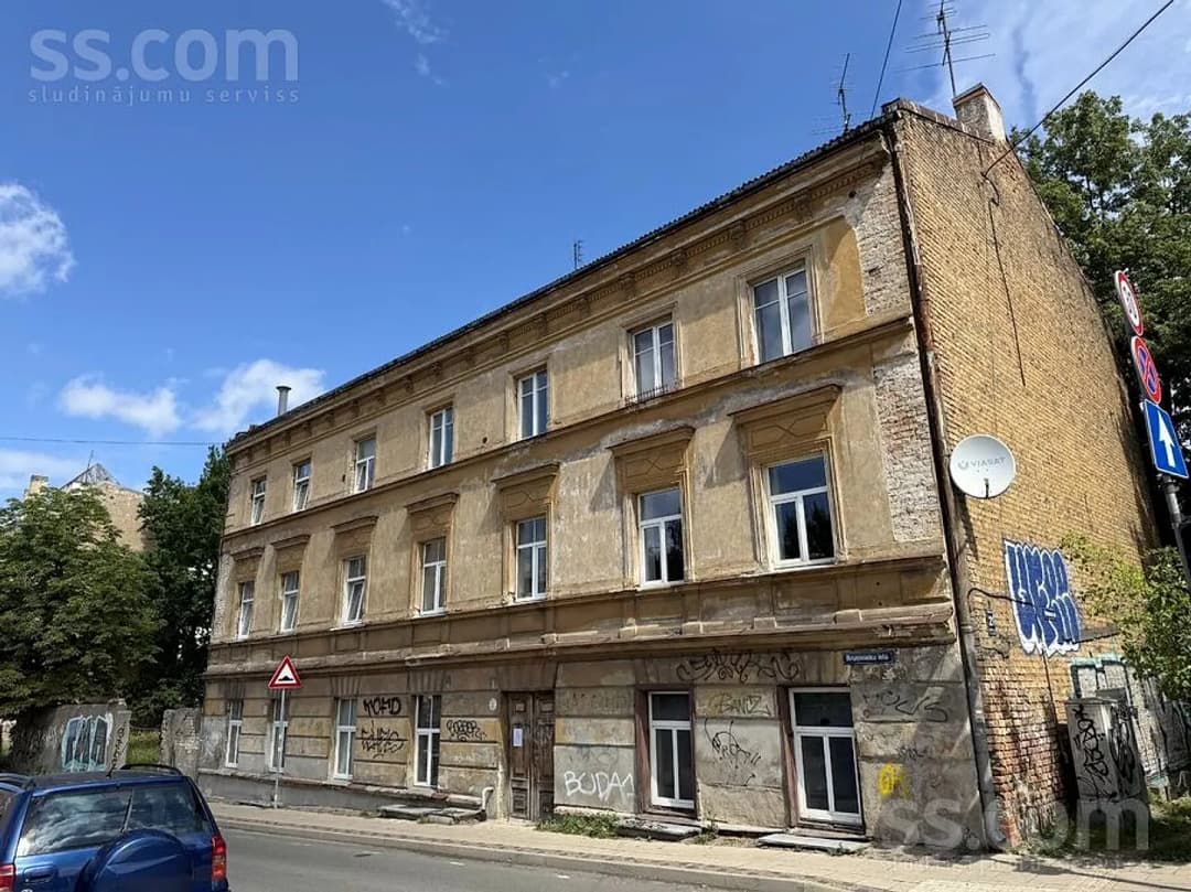 Vienistabas dzīvoklis — Valmieras 21