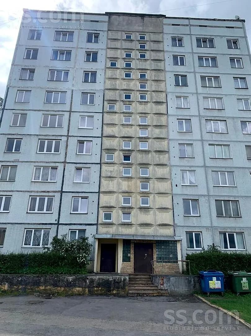Divistabu dzīvoklis — Jaunatnes iela 4