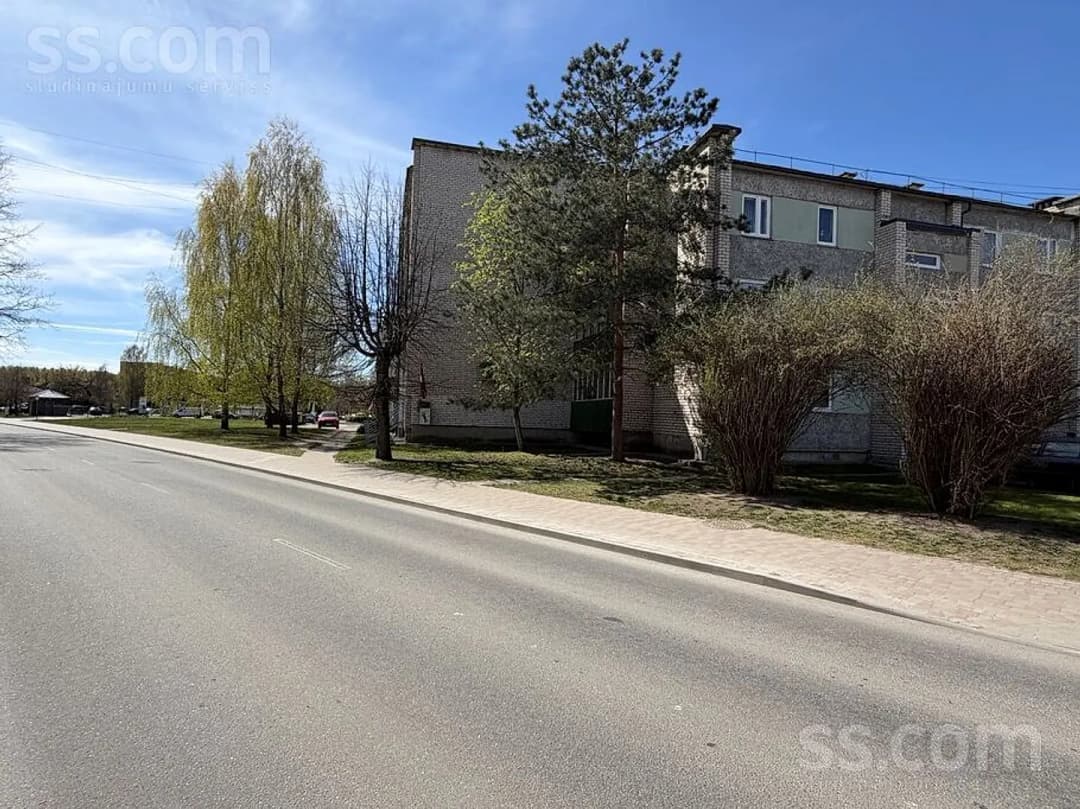 Trīsistabu dzīvoklis — 26 1