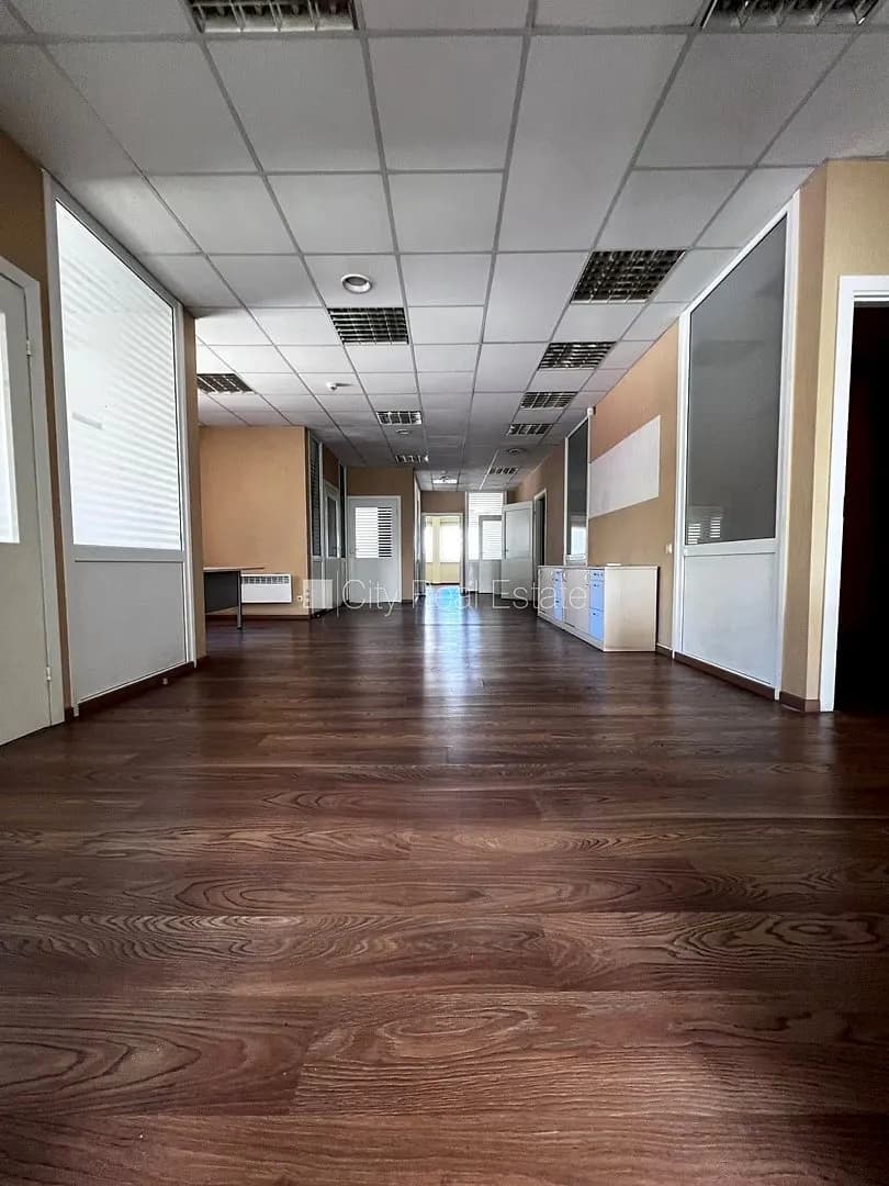 4-ist. Telpas, 220.00㎡ - Rīga, Pētersala-Andrejsala — bilde 2