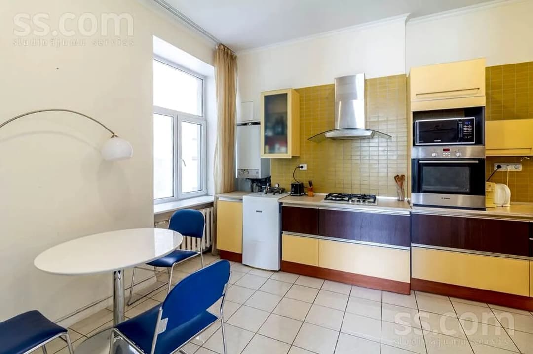 4 istabu dzīvoklis — M. Smilšu 12 — bilde 4