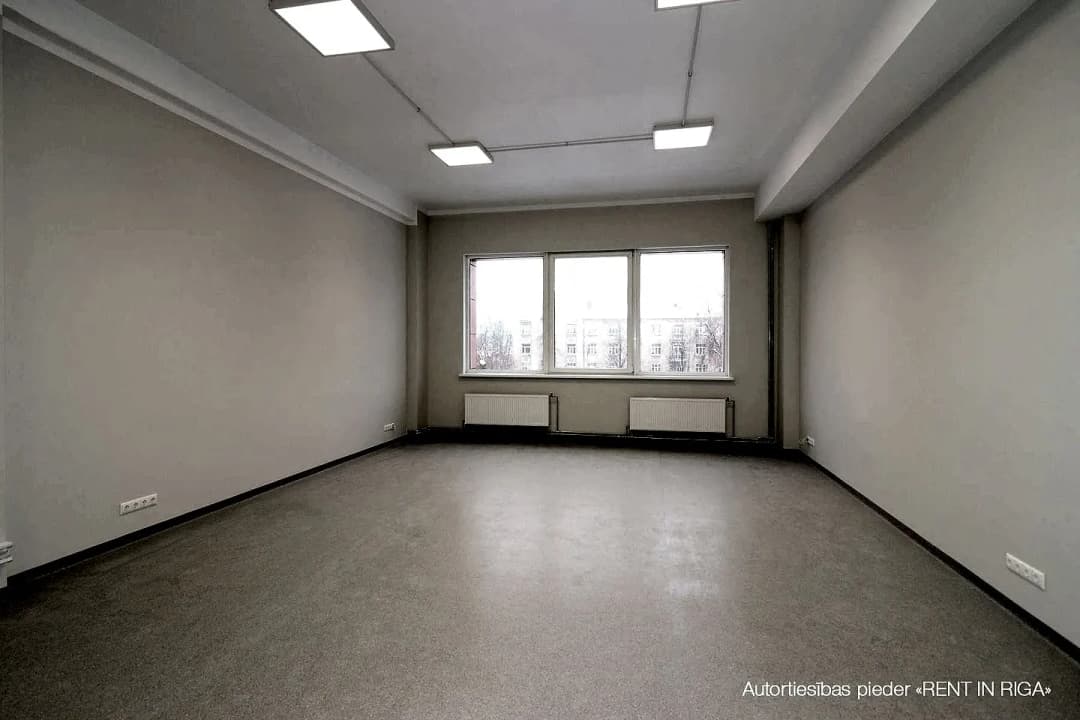 Brīvības gatve 403, Jugla — bilde 2