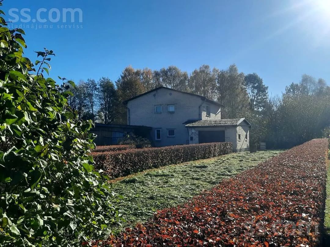 Māja — Gravas 8