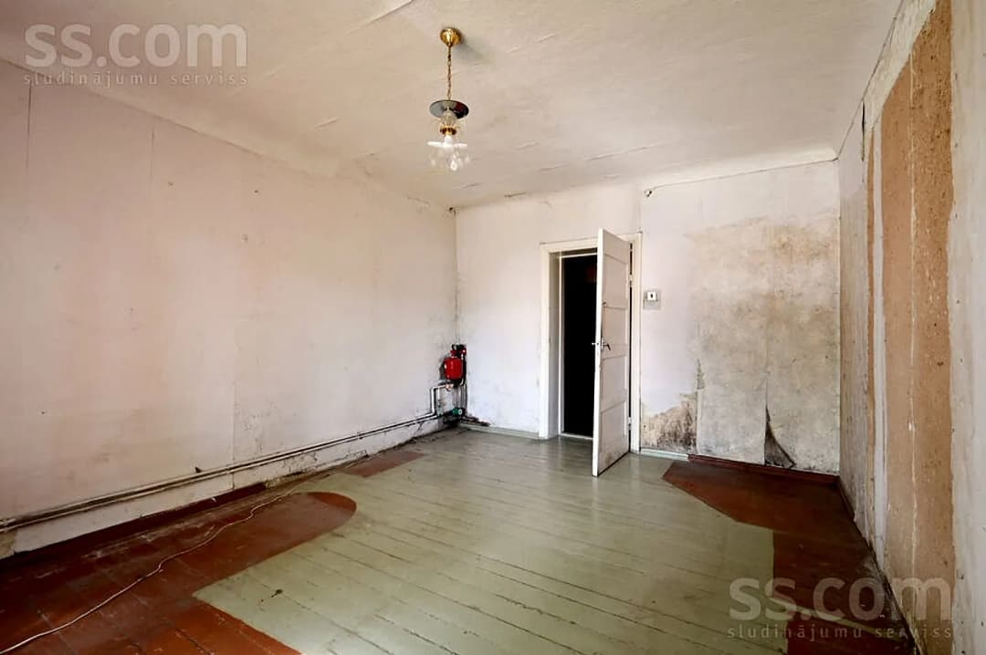Divistabu dzīvoklis — Rīgas iela 49 — bilde 2
