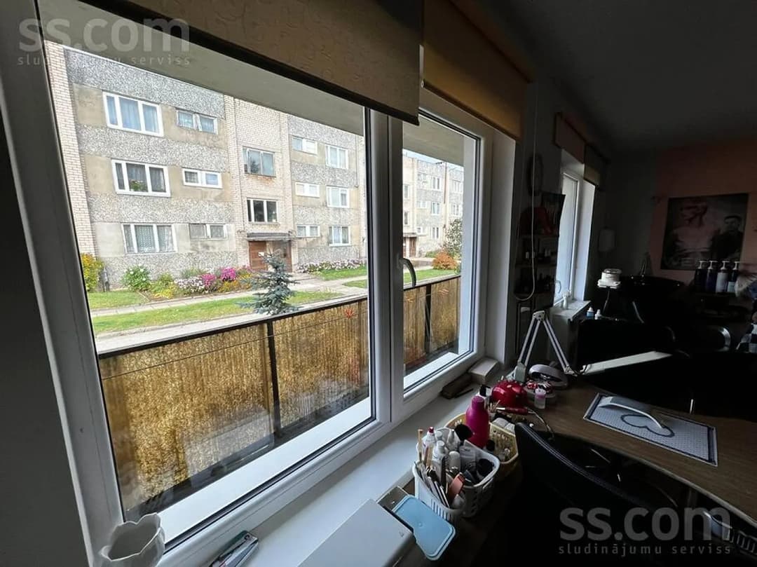 Trīsistabu dzīvoklis — Smilšu iela 35 — bilde 2