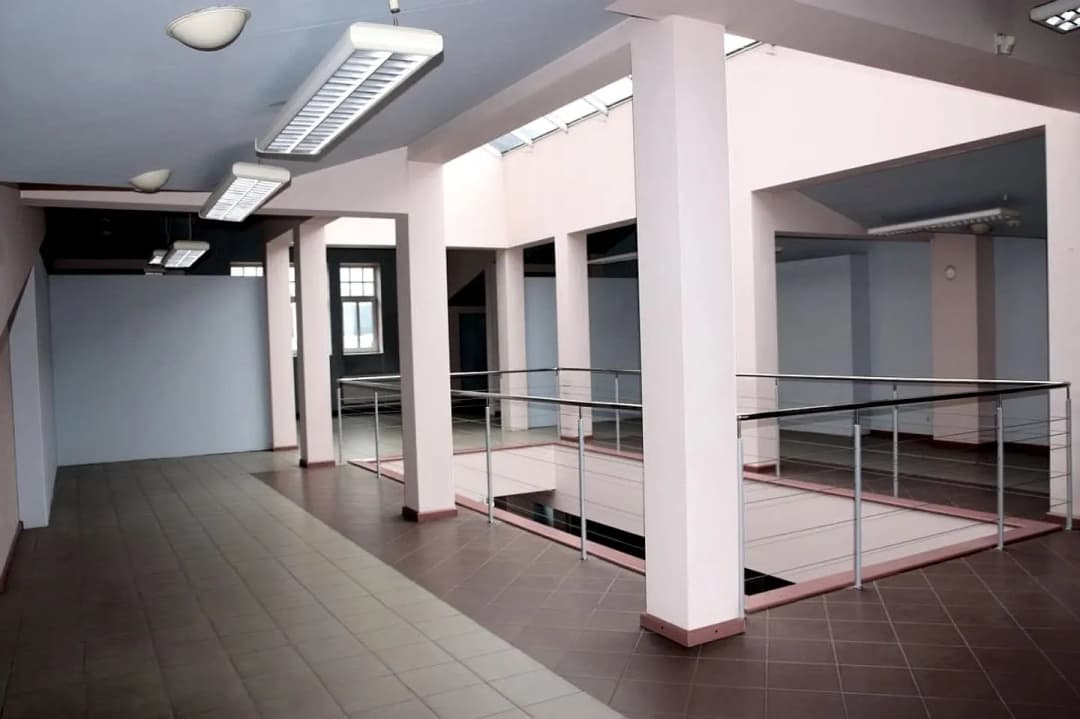 5-ist. Telpas, 986㎡ - Liepāja — vēl bildes