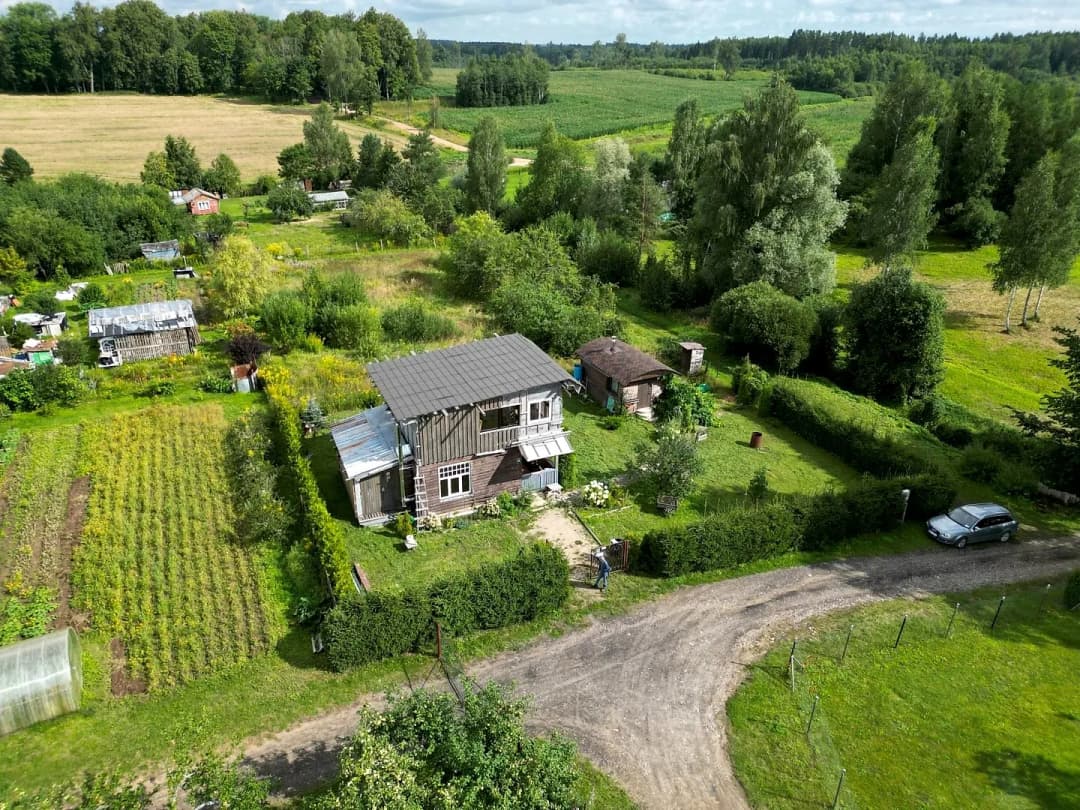 3-ist. Māja, 100㎡ - Valmieras novads, Valmiera