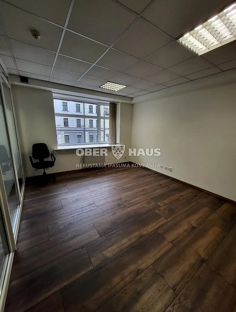 3-ist. Telpas, 94.00㎡ - Rīga, Centrs — bilde 3