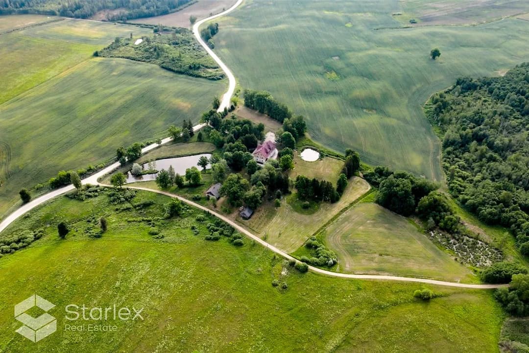 28-ist. Māja, 953㎡ - Valkas novads, Zvārtavas pagasts