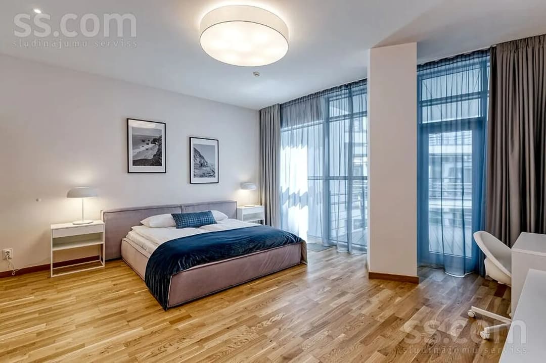 4 istabu dzīvoklis — Mežaparka pr. 1 — vēl bildes