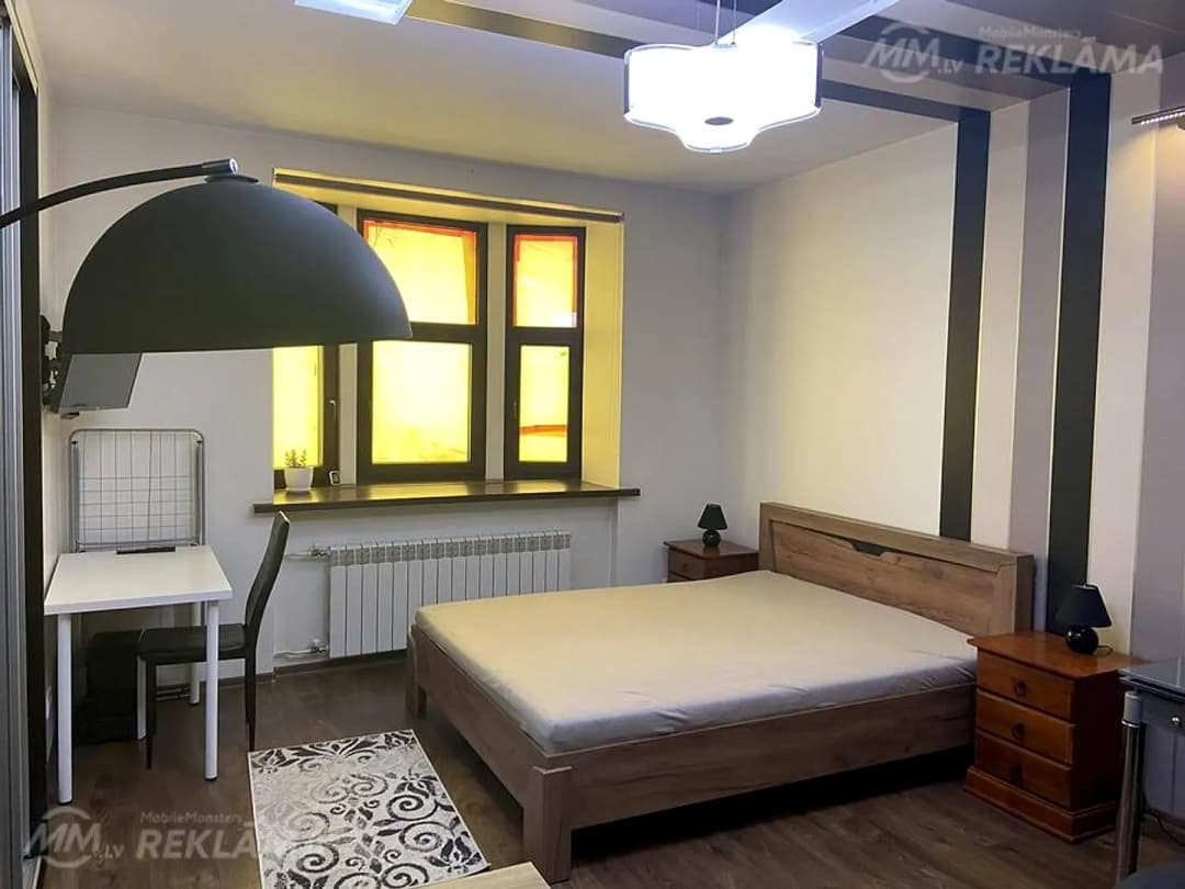 Izīrē 2 istabu dzīvokli pašā centrā, renovētajā namā Lāčplēša ielā 51. — bilde 4