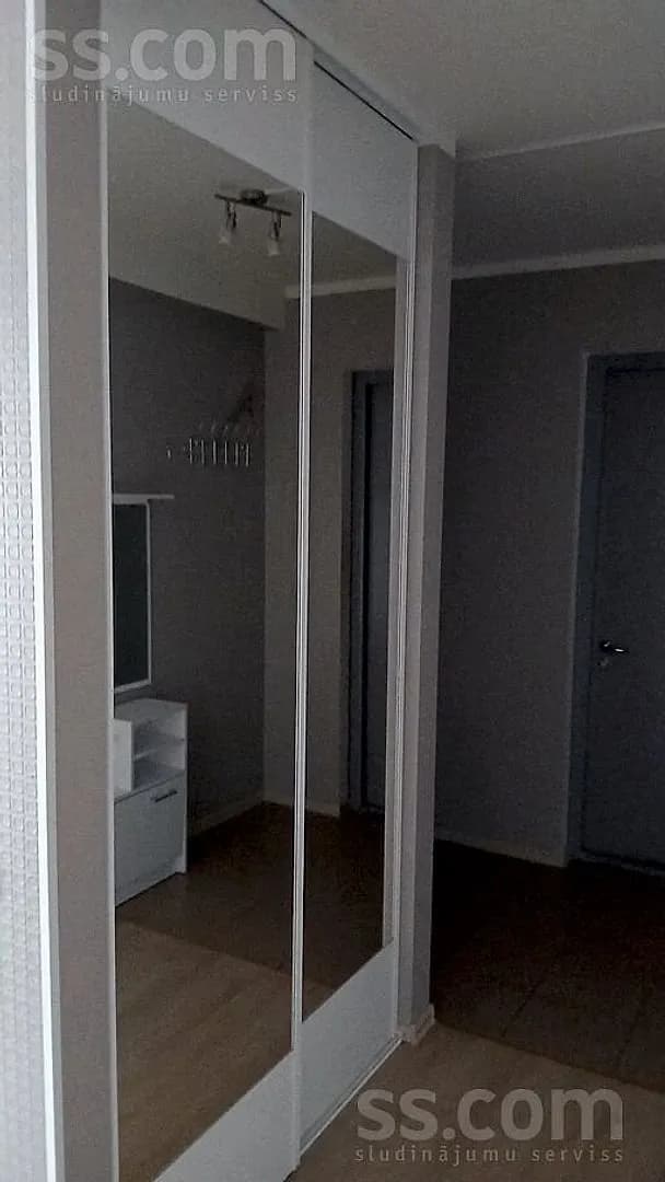 Trīsistabu dzīvoklis — Mednieku 29 — vēl bildes