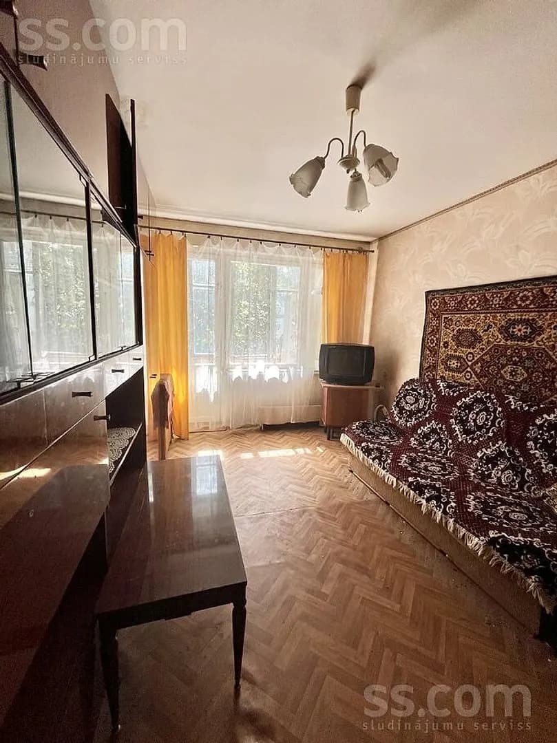 Divistabu dzīvoklis — Dudajeva g. 12 — vēl bildes