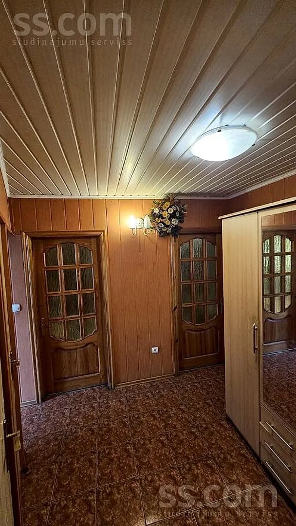 Trīsistabu dzīvoklis — Kauņas 43