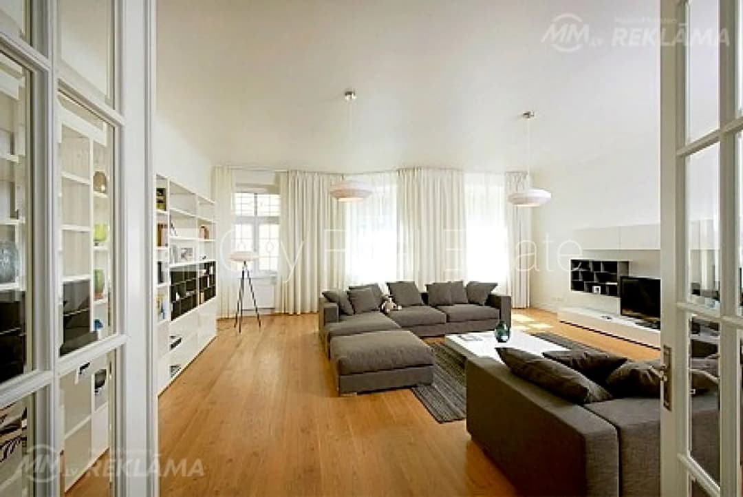 Dzīvoklis Rīgā, Centrā, 140 м², 3 ist., 4 stāvs