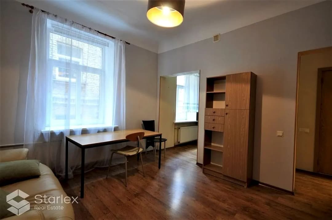 100-ist. Māja, 2386㎡ - Rīga, Centrs — bilde 2