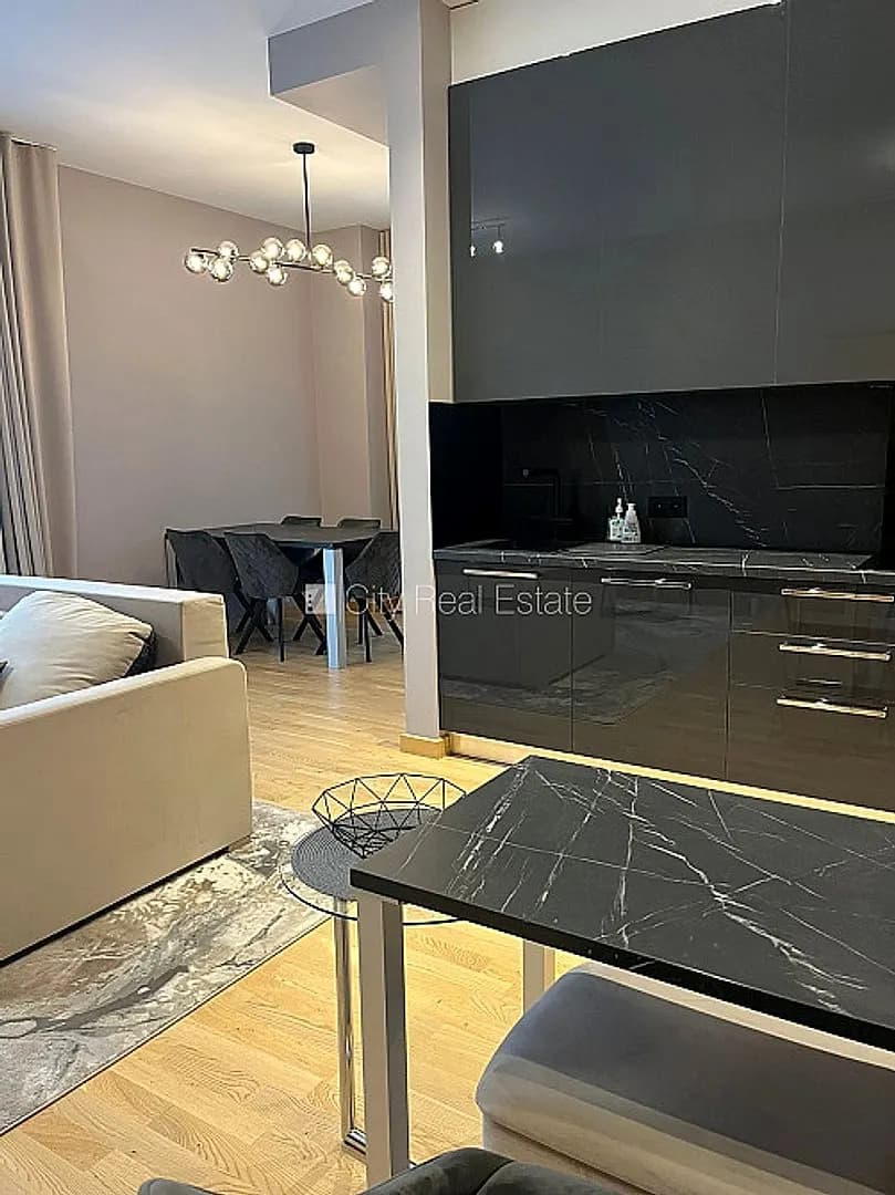 Divistabu dzīvoklis — Mežaparka prospekts 1, Jūrmala — bilde 2