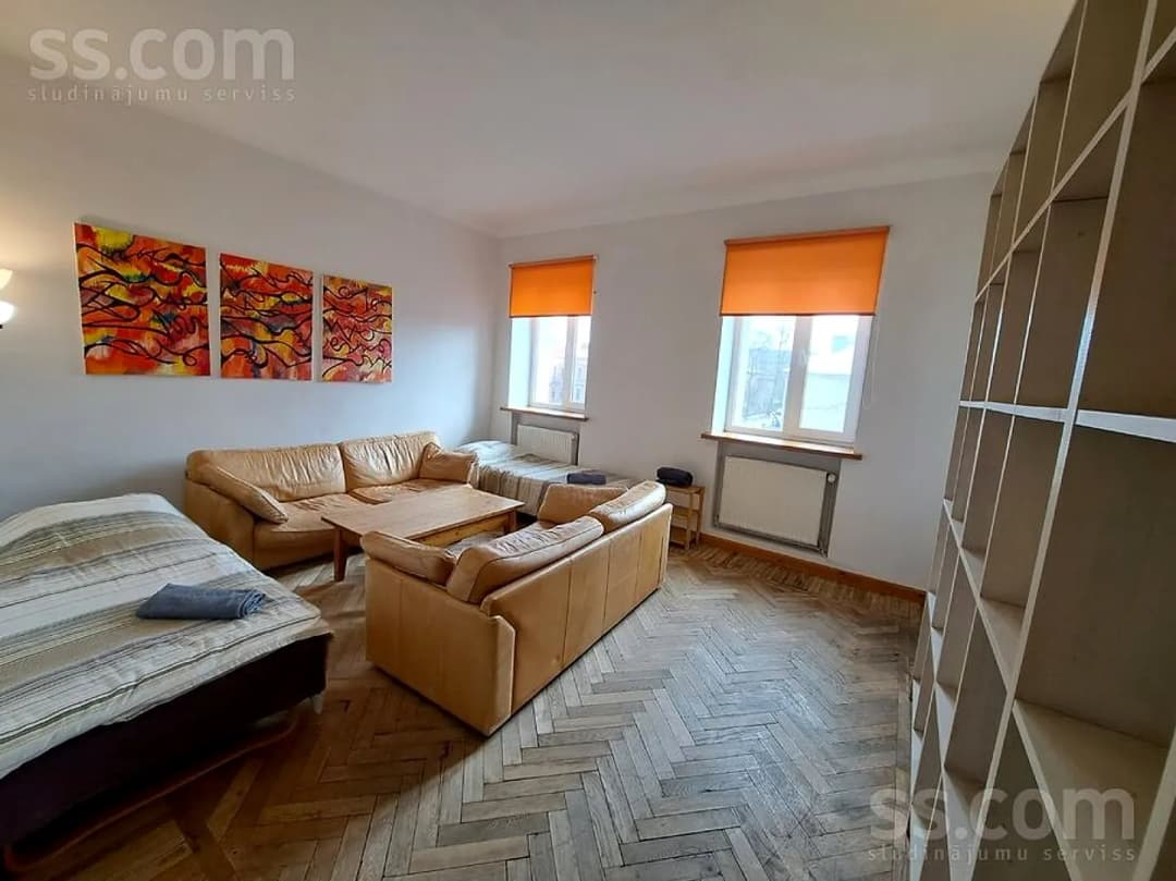 Divistabu dzīvoklis — Kūrmājas 30 — bilde 2