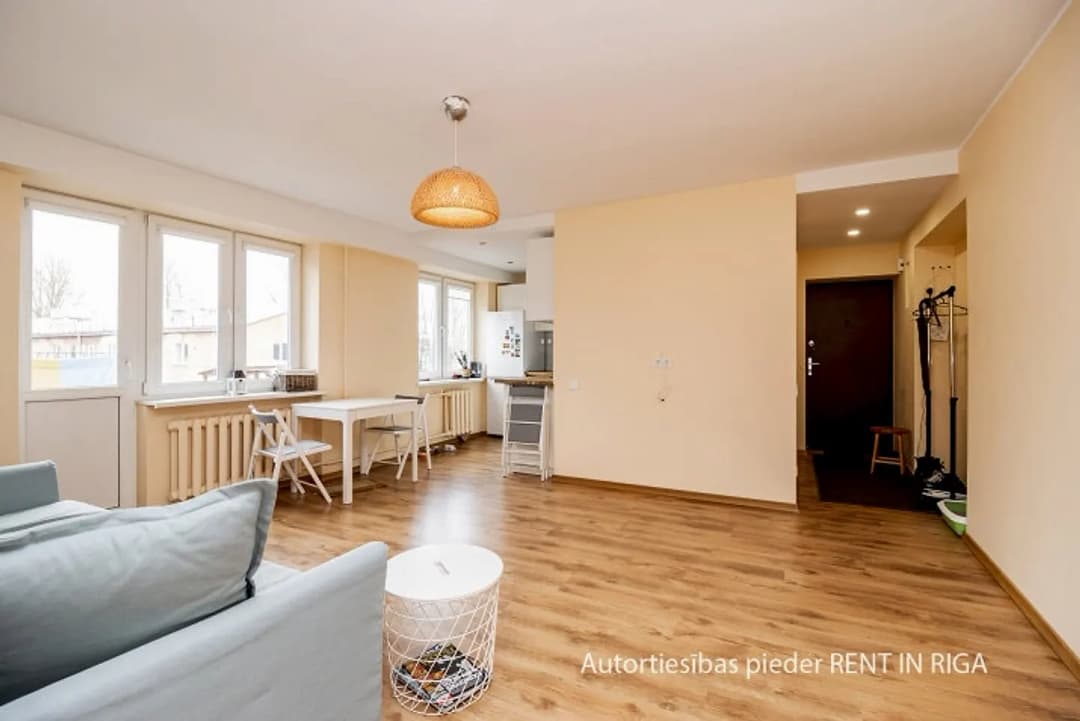 Trīsistabu dzīvoklis — Katrīnas dambis 26 k-1 — bilde 4