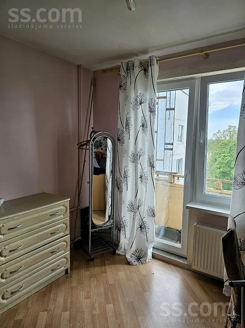 4 istabu dzīvoklis — Ausekļa prospekts 10 — bilde 3