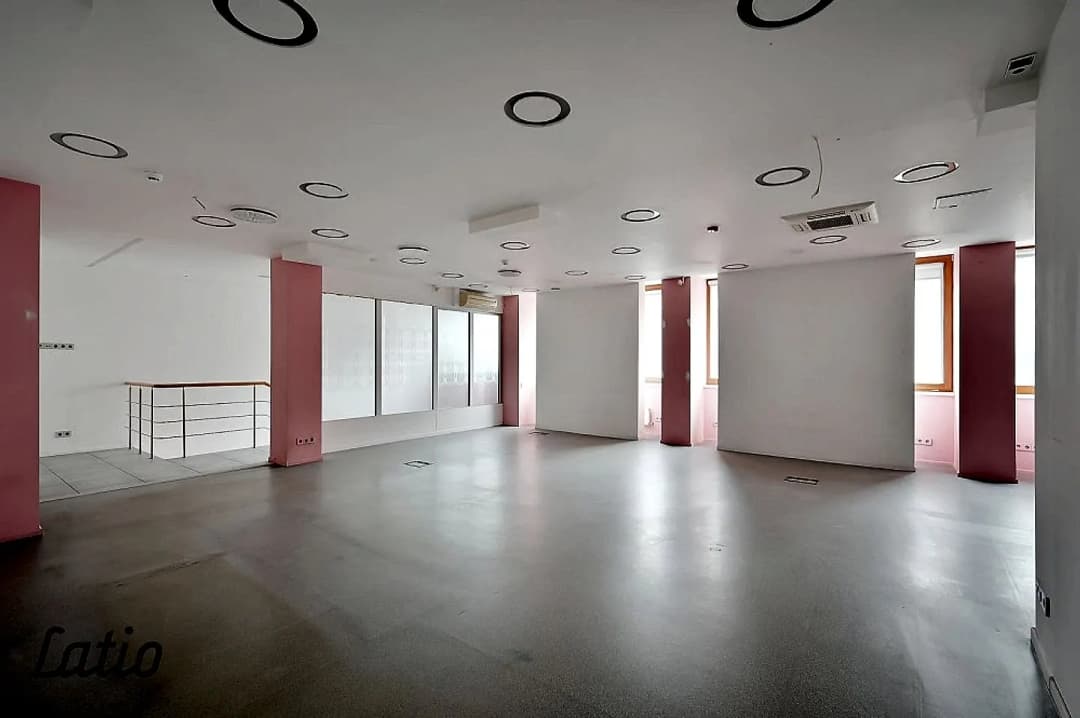 Komerctelpas — Krišjāņa Barona iela 33A, Rīga — bilde 3