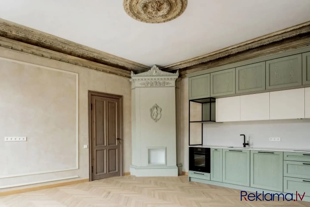 Trīsistabu dzīvoklis — Dzirnavu iela 15, Rīga (Centrs)
