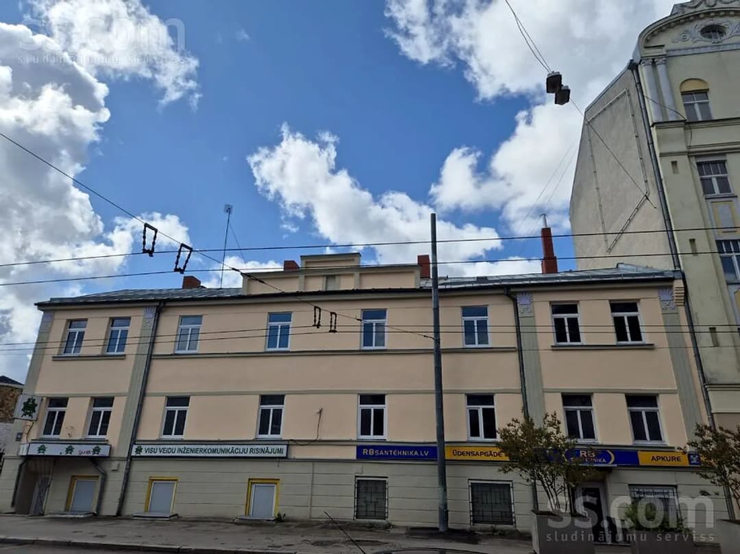 Trīsistabu dzīvoklis — Tallinas 96-1 — vēl bildes
