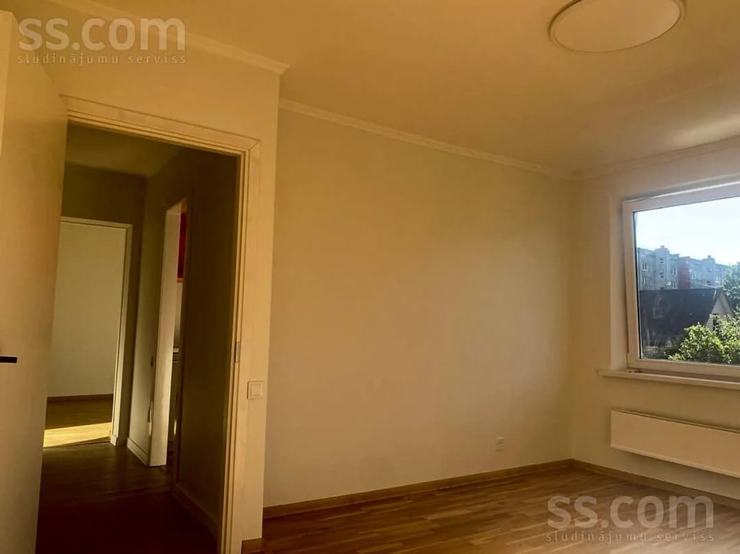 Divistabu dzīvoklis — Ventspils iela 9 32